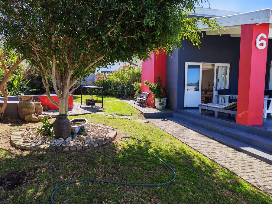 3 Bedroom Property for Sale in Palmiet Western Cape